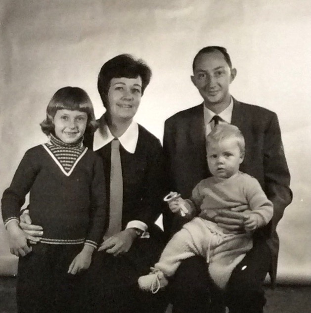 VERY RARE FAMILY PHOTO...PAUL 10 MONTHS OLD, ILONA 7 1/2 YEARS, HILLY 28 YEARS, BILL 31 YEARS...