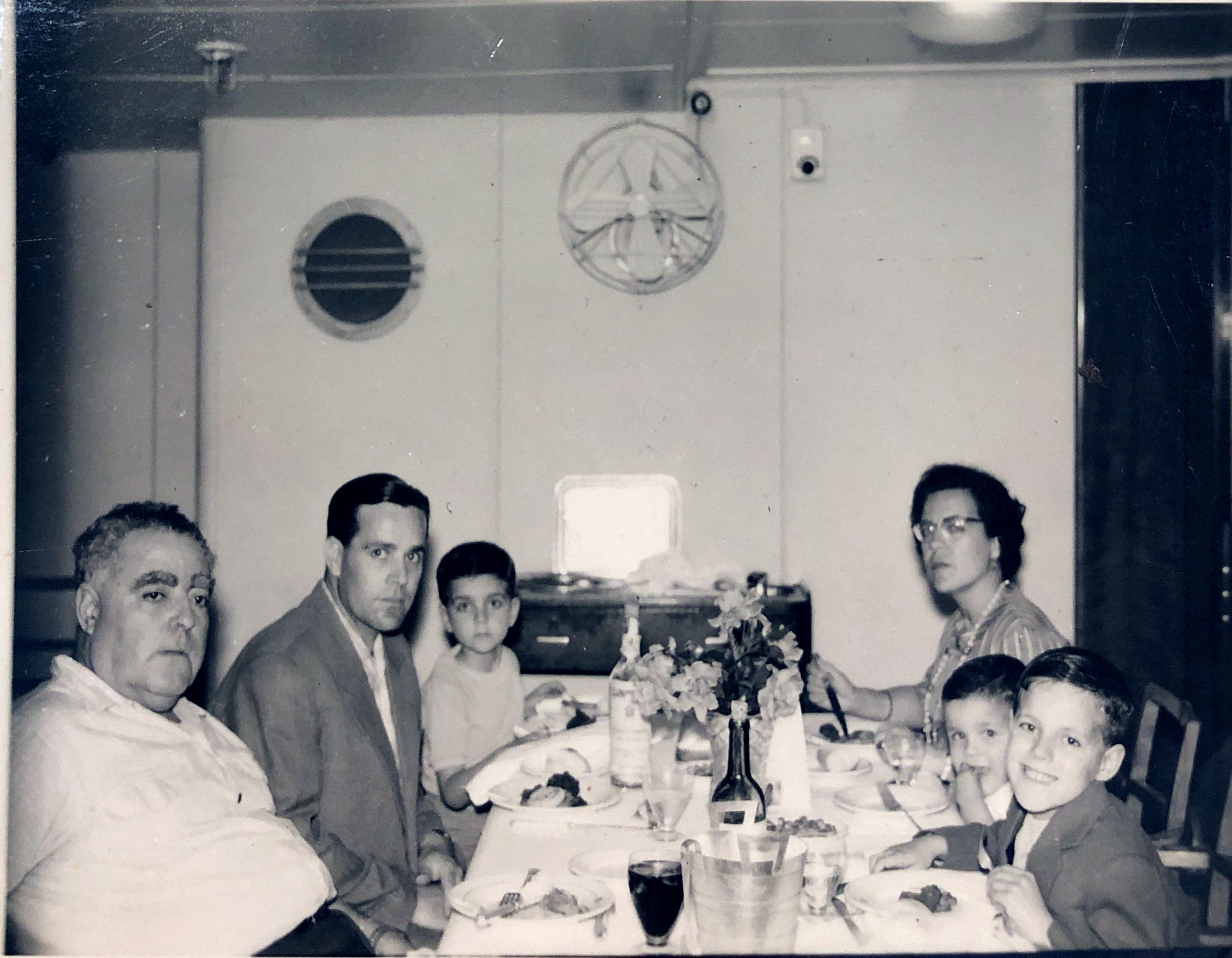 O Jantar no Paquete Pátria 1958