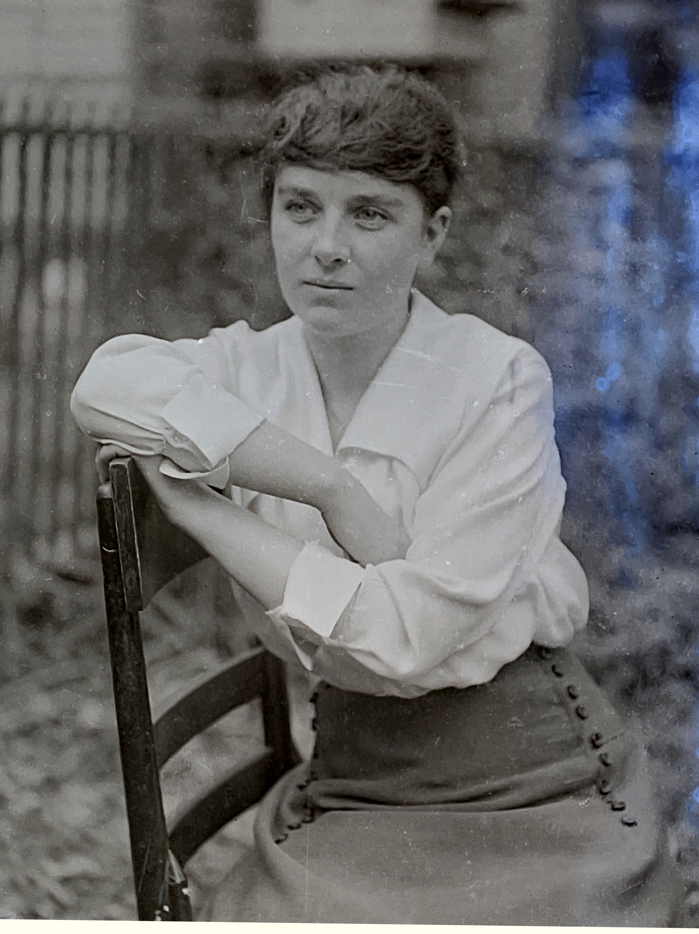 Grama Lorraine Wallace, Euclid Ohio @ 1915