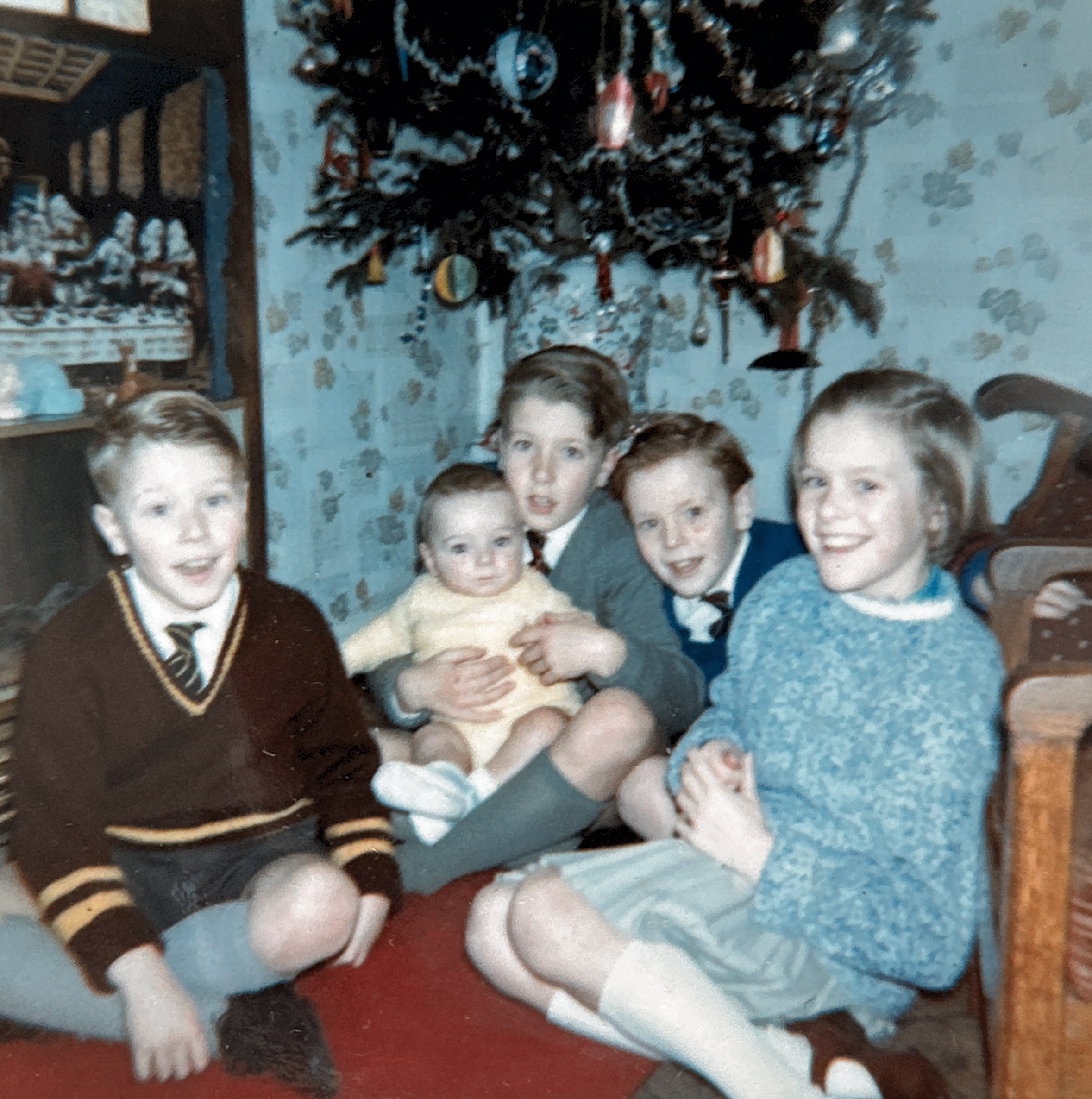 Probably Xmas 1962 Family Photo: Stephen, Pauline, Vincent, Edwin, Andrea.