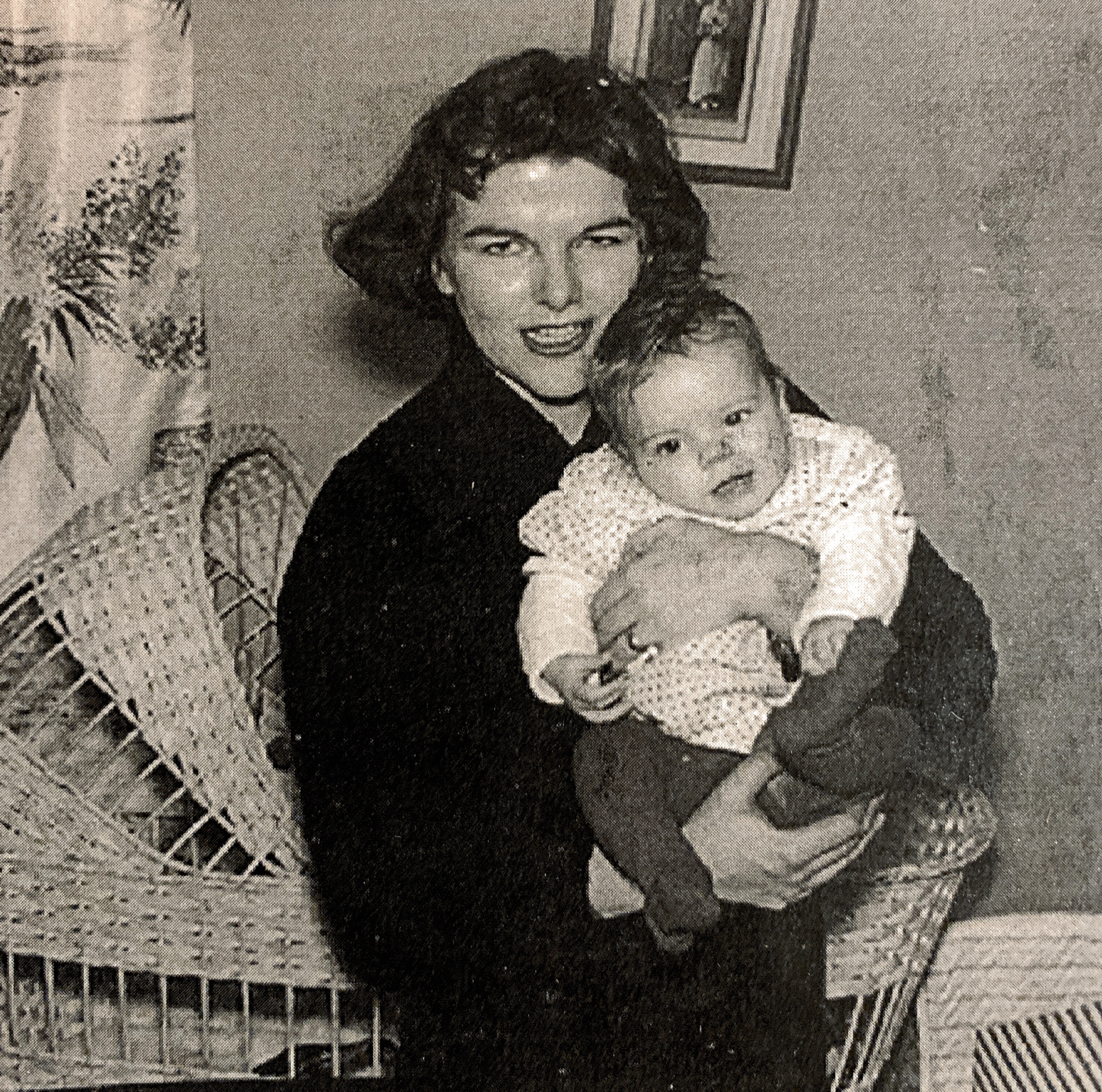 Mom holding Debora 1960