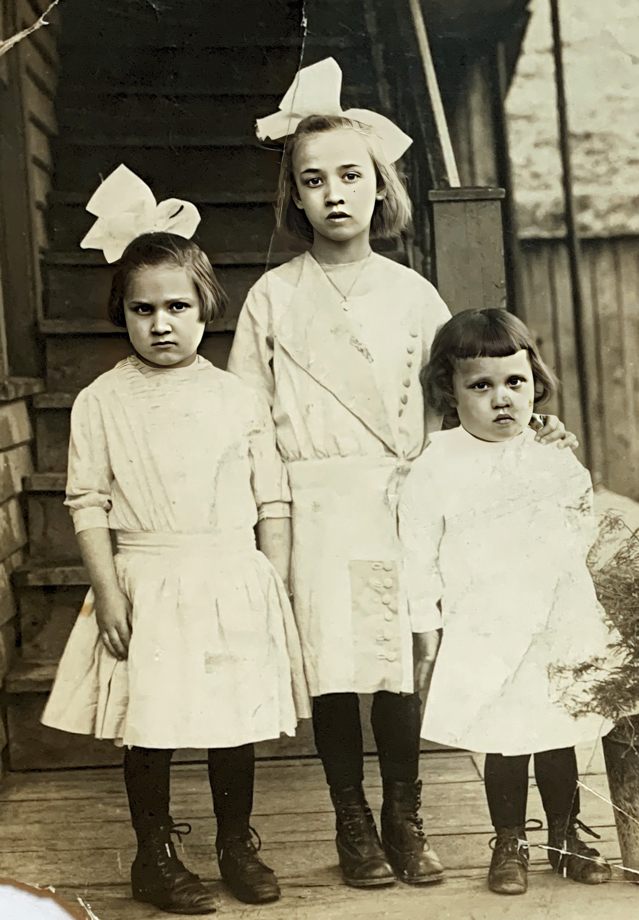 Photot submitted by Valerie Crist.  Erwin sisters.  Celia, Nellie, Mary.  Taken in Newberne West Virginia 1912