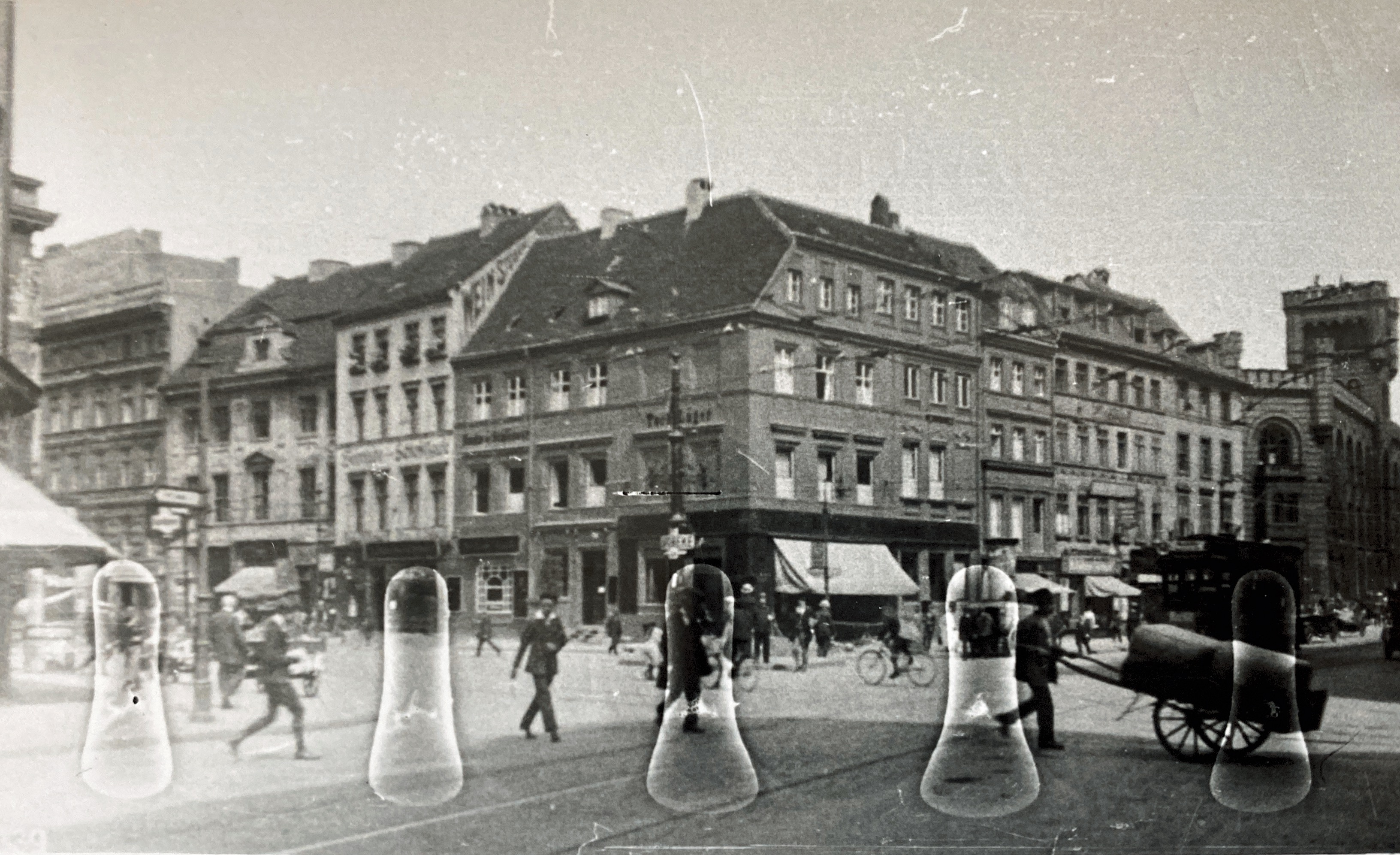 Berlin um 1910, Köllnischer Fischmarkt Ecke Breitestraße (im Hintergrund der Mühlendamm mit der städtischen Sparkasse).