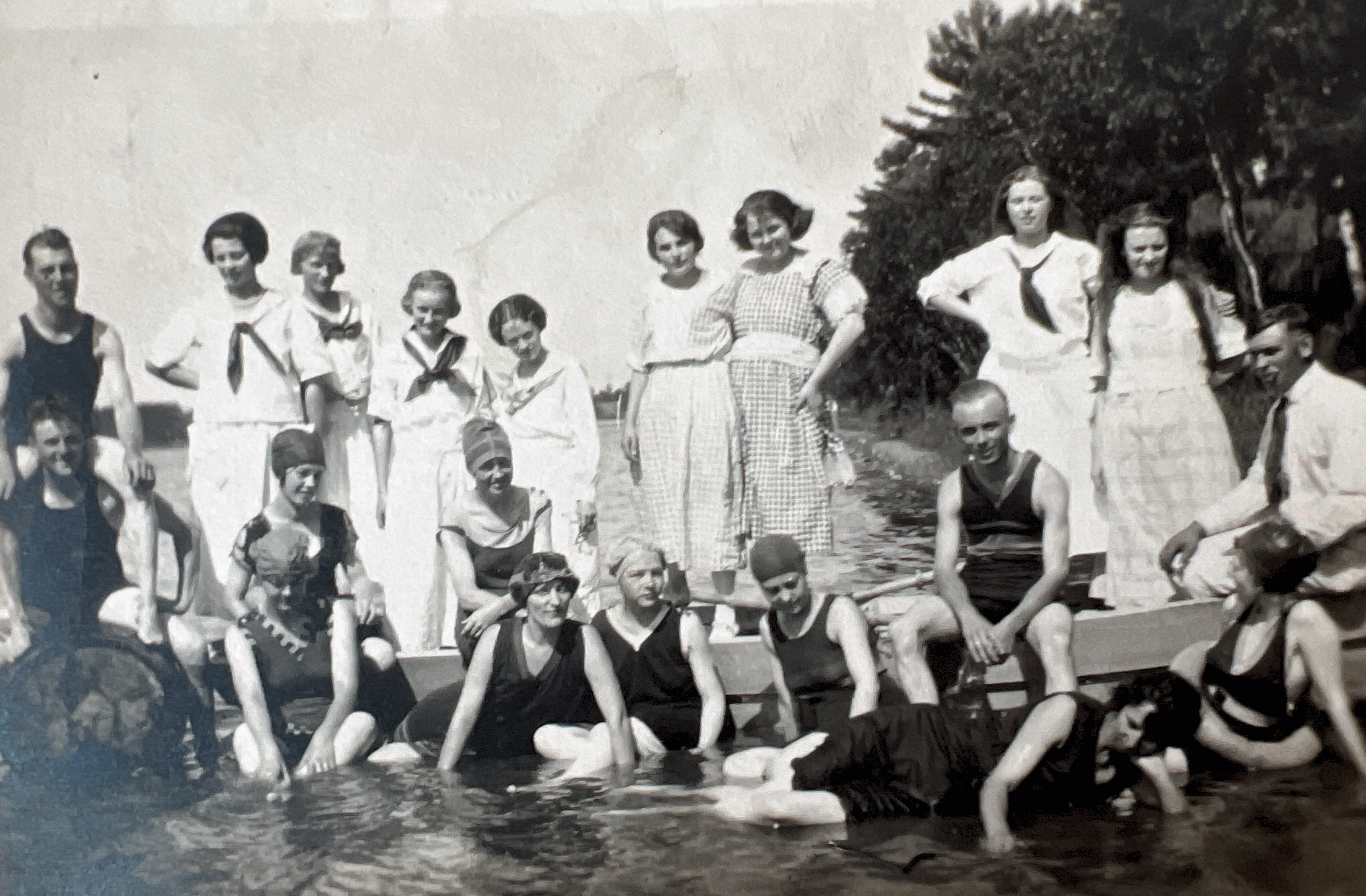 Grandma Dora at Spectacle Lake in 1921. Standing in the middle, left side of 2 girls